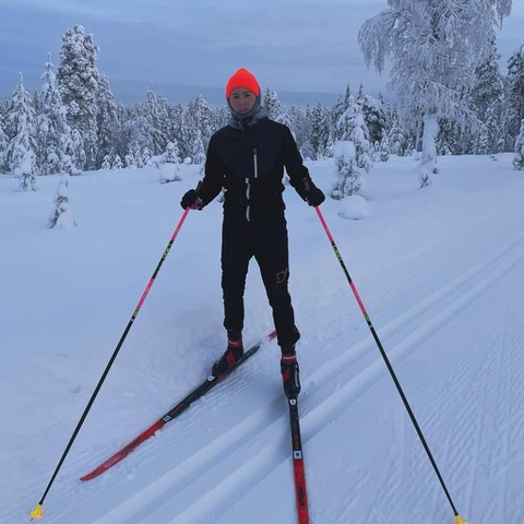 Finnish sailor Hugo Heikkala on skis